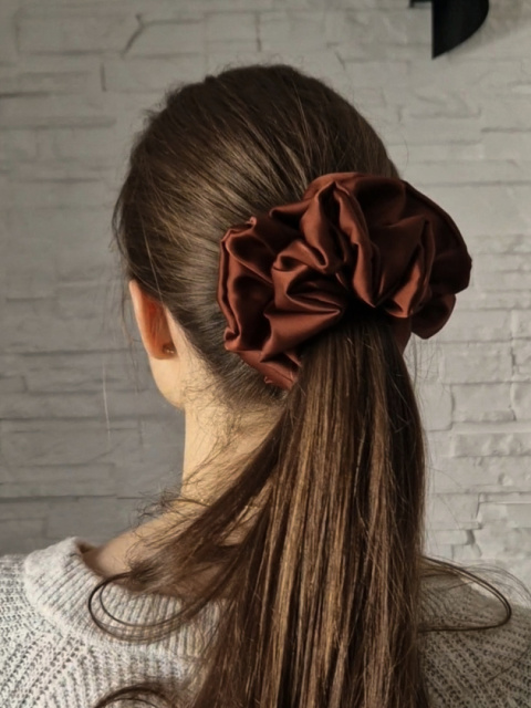 scrunchie-scrunchies-gumka scrunchie-gumka do włosów-gumki do włosów-jedwabna gumka do włosów-jedwabne gumki do włosów scrunchie-scrunchies-gumka scrunchie-gumka do włosów-gumki do włosów-jedwabna gumka do włosów-jedwabne gumki do włosów