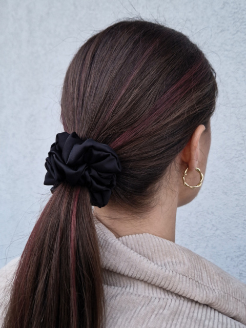 czarna scrunchie-czarna gumka do włosów-czarna mała scrunchie-czarna mała gumka-czarna satynowa gumka-czarne gumki czarna scrunchie-czarna gumka do włosów-czarna mała scrunchie-czarna mała gumka-czarna satynowa gumka-czarne gumki