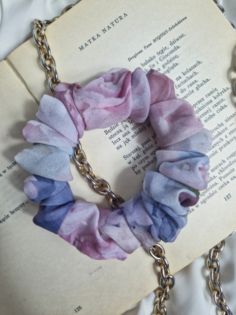 Scrunchie z szyfonu Heaven M Scrunchie z szyfonu Heaven M