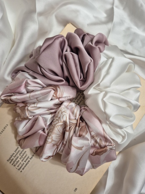 scrunchies-scrunchie xxl-różowa duża scrunchie-różowa scrunchie xxl-kwiatowa scrunchie xxl-duże różowe scrunchies