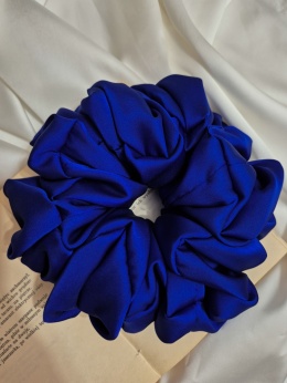 scrunchies-scrunchie xxl-niebieska ogromna scrunchie-duża szafirowa scrunchie-scrunchie xxl niebieska-niebieska scrunchie