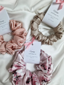 Podziękowanie na wieczór panieński - scrunchie L z owijką