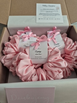 Podziękowanie na wieczór panieński - scrunchie XL z owijką