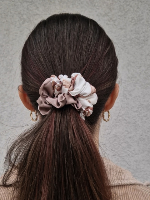 Scrunchie Cinnamon Latte M Scrunchie Cinnamon Latte M