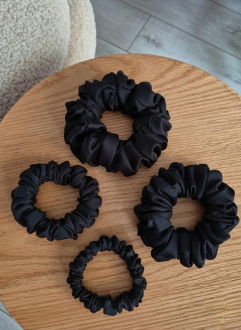 Zestaw scrunchie w jednym kolorze 4szt.