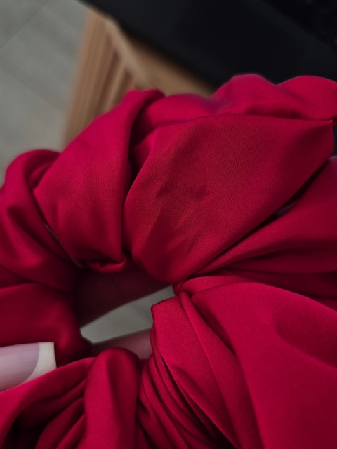 Scrunchie Velvet Red XXL - USZKODZONA/ZABRUDZENIE MATERIAŁU