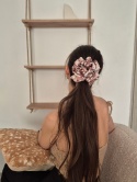 Scrunchie duża gumka do włosów karmelowa print jelonka - Honey Deer XL