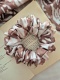 Scrunchie gumka do włosów karmelowa print jelonka - Honey Deer L